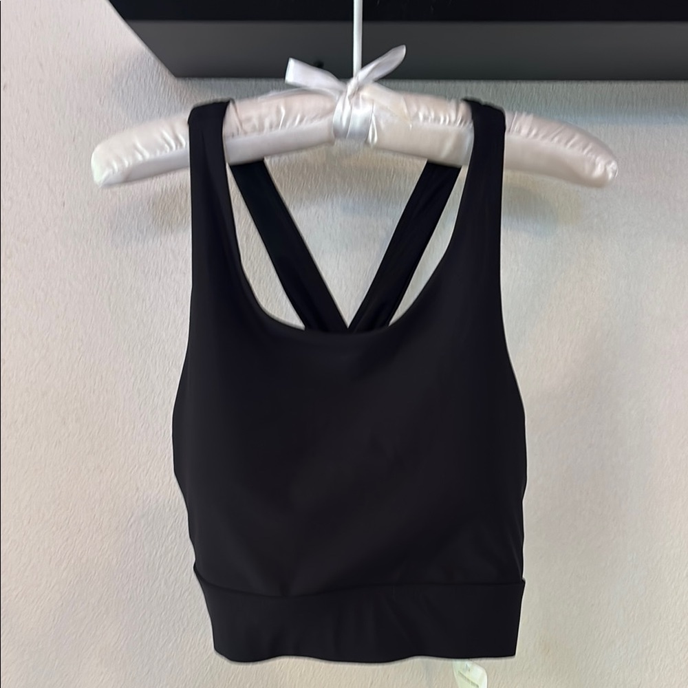 NWT Fabletics No-Bounce High Impact Black Sports Bra Size Small